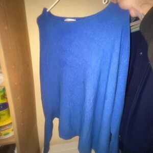 Jaki london women's sweater large